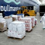 Pullmantur Cruceros_Donación de alimentos al Ayuntamiento de Málaga