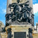 Pedestal-del-monumento-de-Alfonso-XII-la-paz-copia